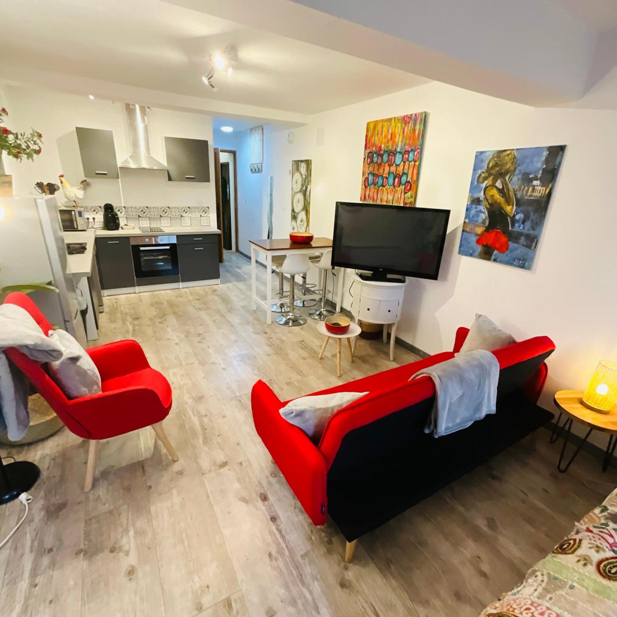 Hote Labyrinthe Sur La Place Chambres D, Hotes , Calme ,Netflix Mirepoix  Exteriér fotografie