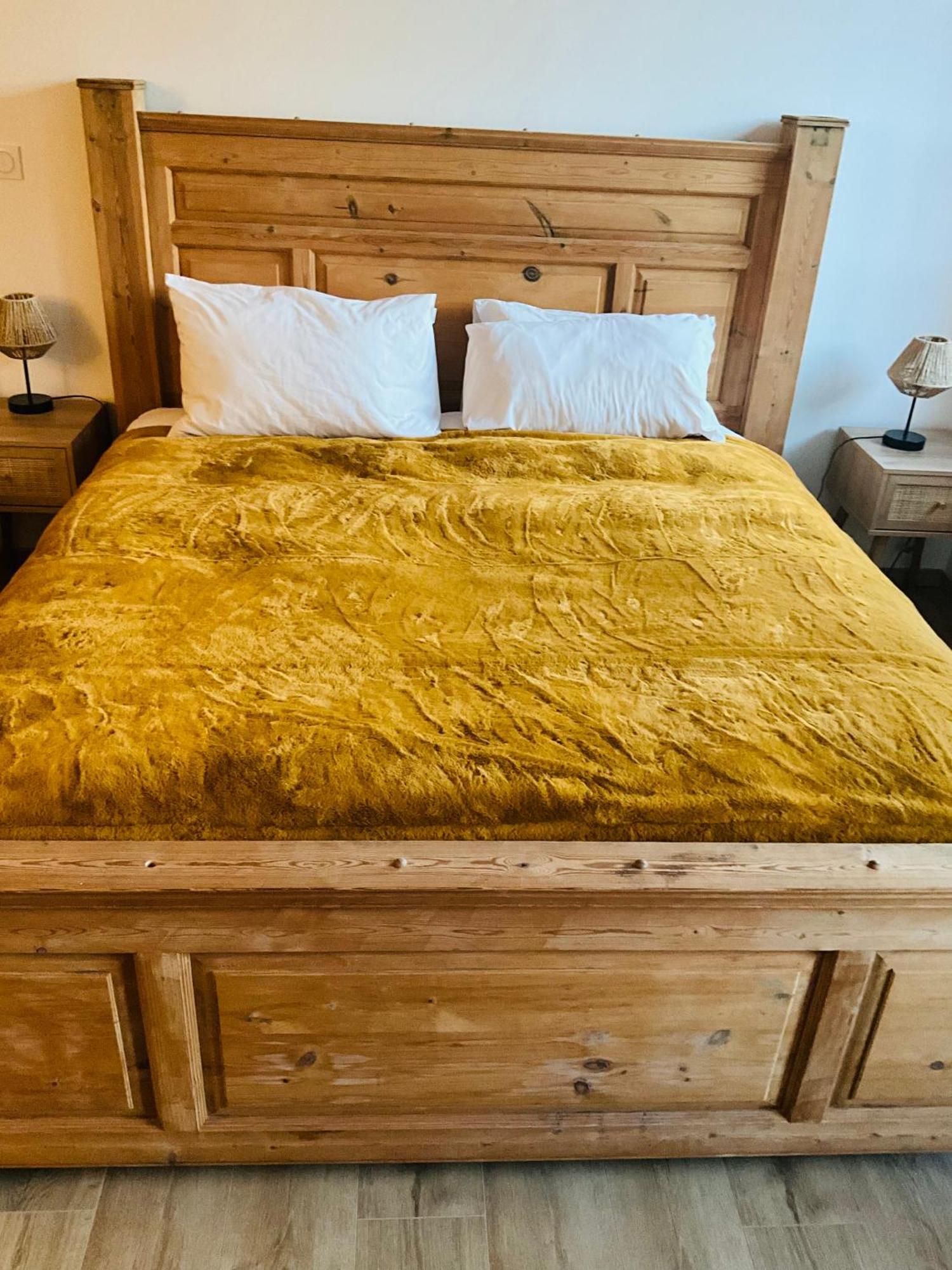 Hote Labyrinthe Sur La Place Chambres D, Hotes , Calme ,Netflix Mirepoix  Exteriér fotografie
